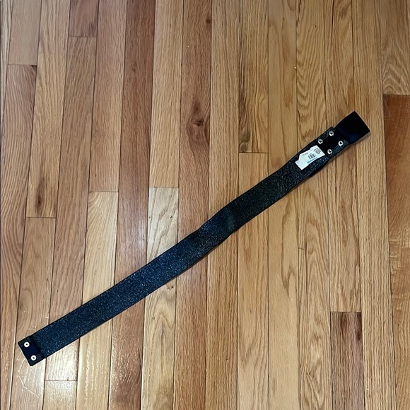 LOFT NWT  Black Stretchy Belt with Silver detail and rhinestones - Picture 3 of 4